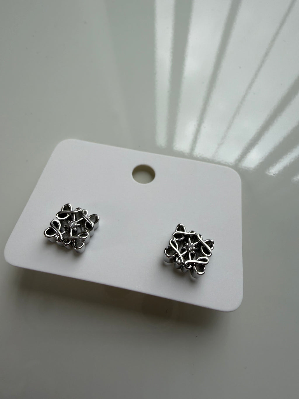 Knot Earrings